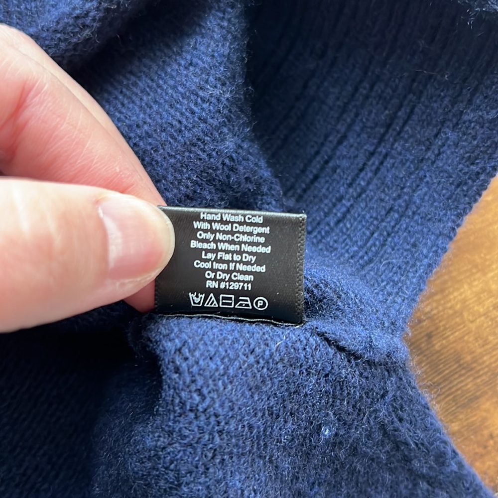 Jenni Kayne Navy Crewneck Everyday Sweater - M - Picture 8 of 8